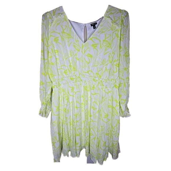 NWT Torrid Dress Mini Floral Yellow Gauze Wide Waist Skater Size 3x 22-24 NEW - Picture 1 of 8